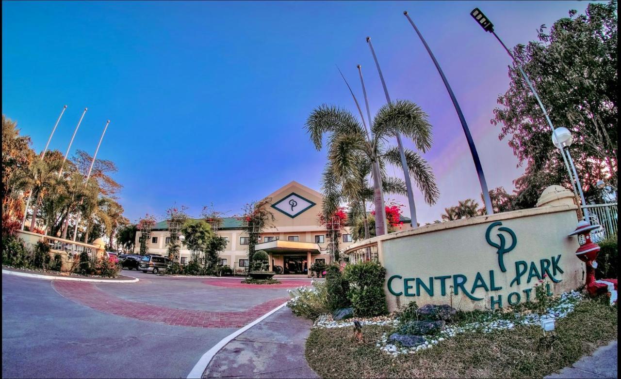 Luisita Central Park Hotel Tarlac City Zewnętrze zdjęcie