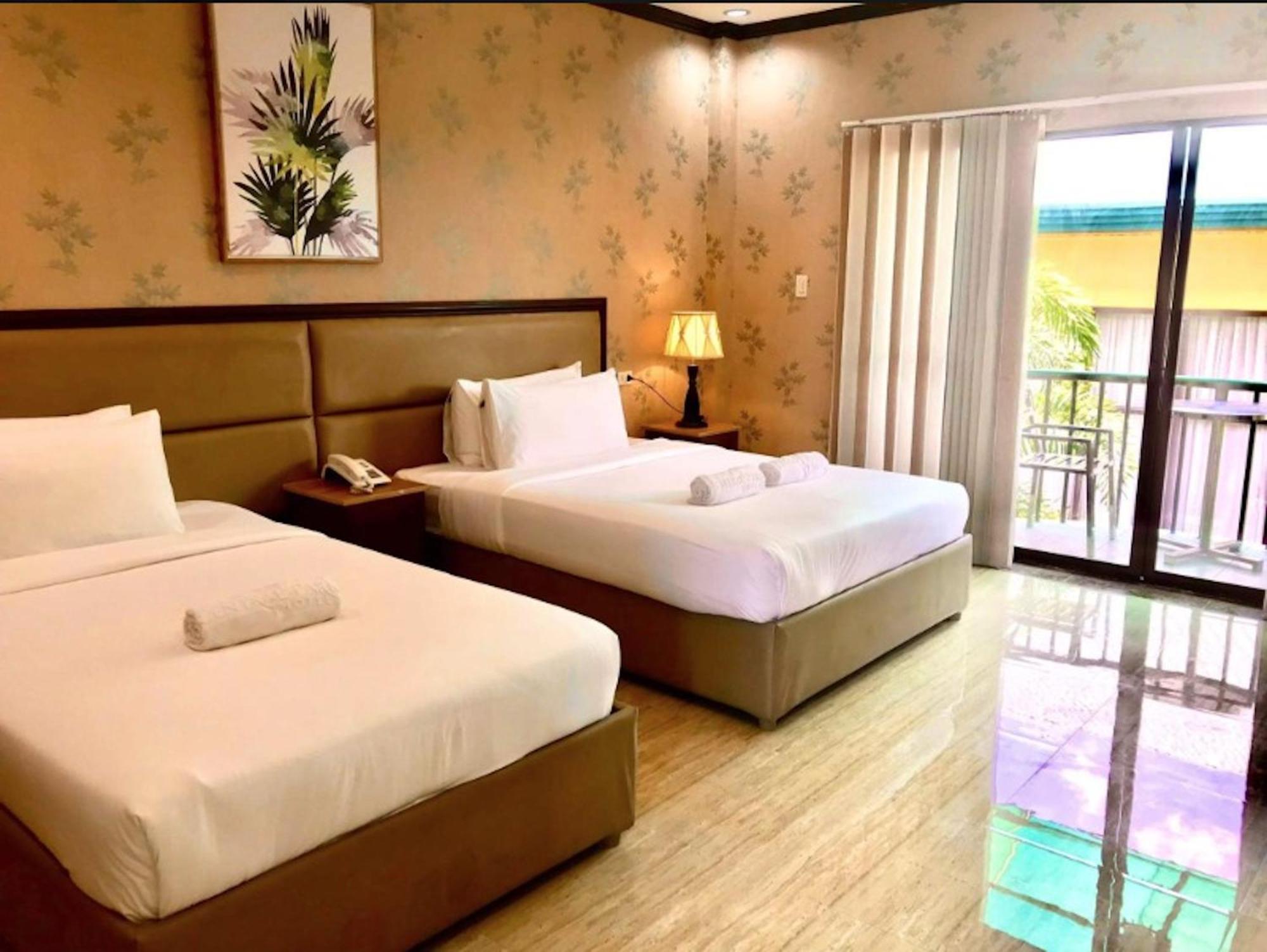 Luisita Central Park Hotel Tarlac City Zewnętrze zdjęcie